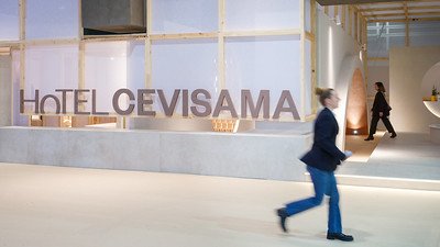 Reformas Inmuebles participa en Cevisama Valencia 2024, 2025 y ya cuenta con pase para 2026. Descubre cómo nos actualizamos en tendencias de interiorismo, materiales y construcción para ofrecer reformas integrales de calidad en Valencia y alrededores.